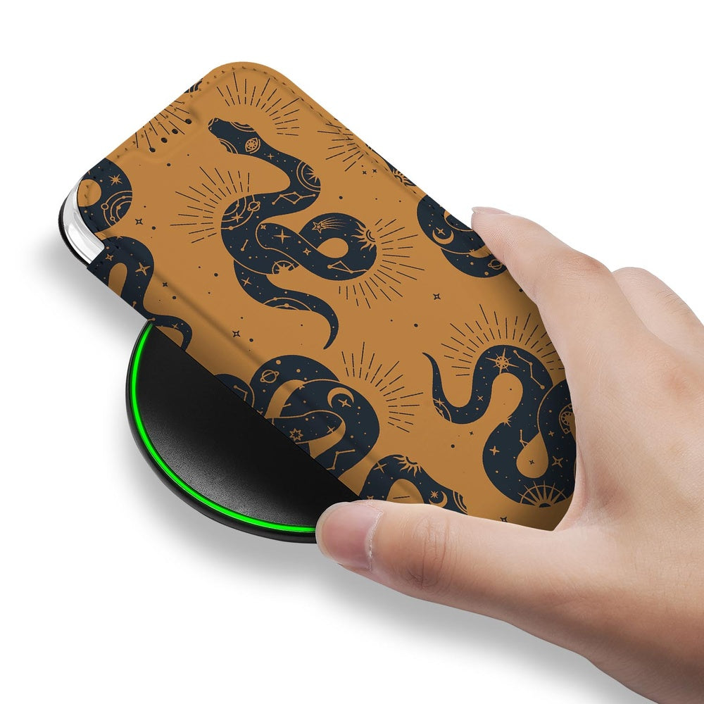 Book Wallet Case Apple iPhone 17 Snakes hoesje snakes design aanzicht