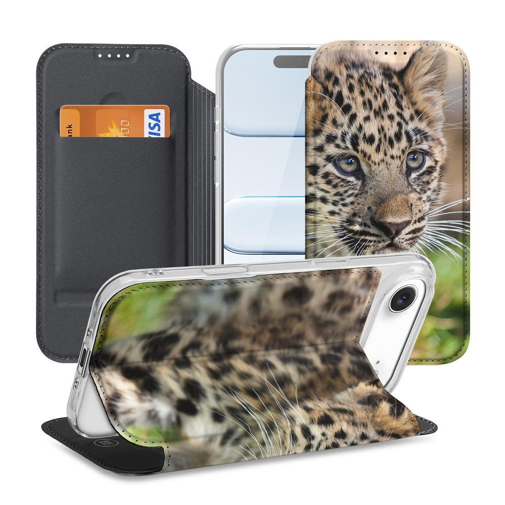 Apple iPhone Air Standcase Hoesje Baby Luipaard designnaam luipaard aanzicht