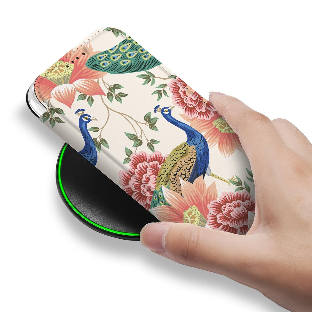 Apple iPhone Air Bookcase Pink Peacock design hand aanzicht