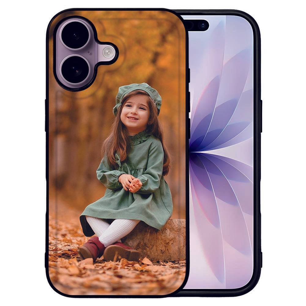 iPhone 17 Back Cover Hoesje Maken met Foto Luxe Kunstleer meisje groene kleding herfst