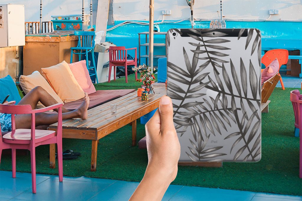 Apple iPad 9.7 2018 | 2017 Siliconen Hoesje Leaves Grey