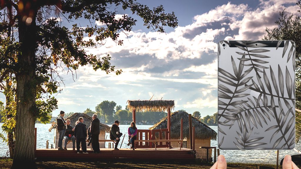 Apple iPad 9.7 2018 | 2017 Siliconen Hoesje Leaves Grey