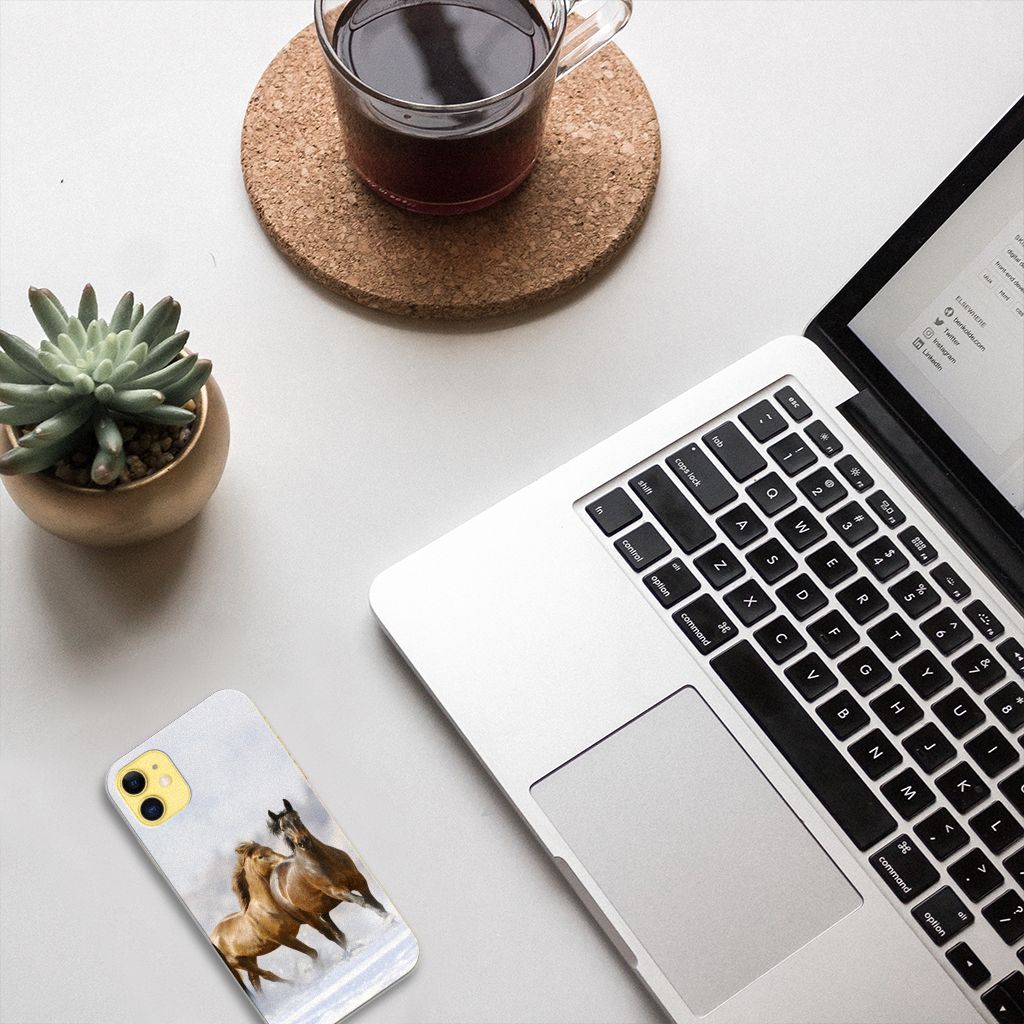 Apple iPhone 11 TPU Hoesje Paarden