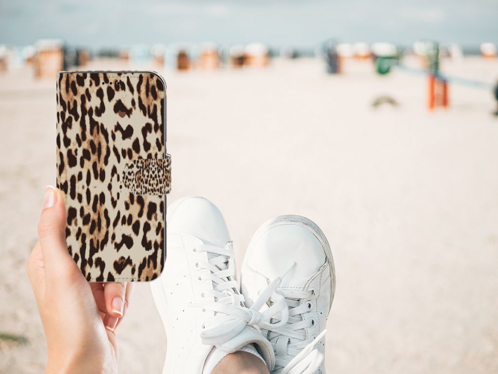 Apple iPhone 11 Telefoonhoesje met Pasjes Leopard