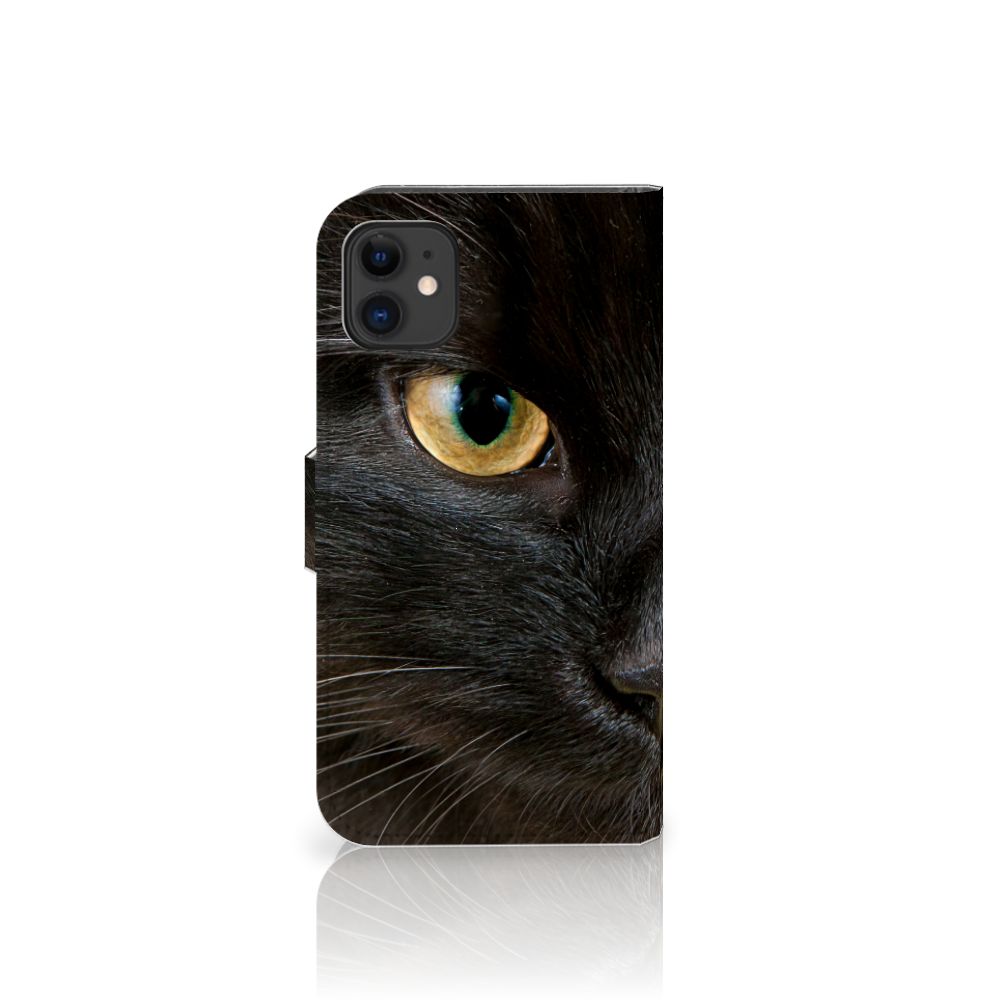 Apple iPhone 11 Telefoonhoesje met Pasjes Zwarte Kat