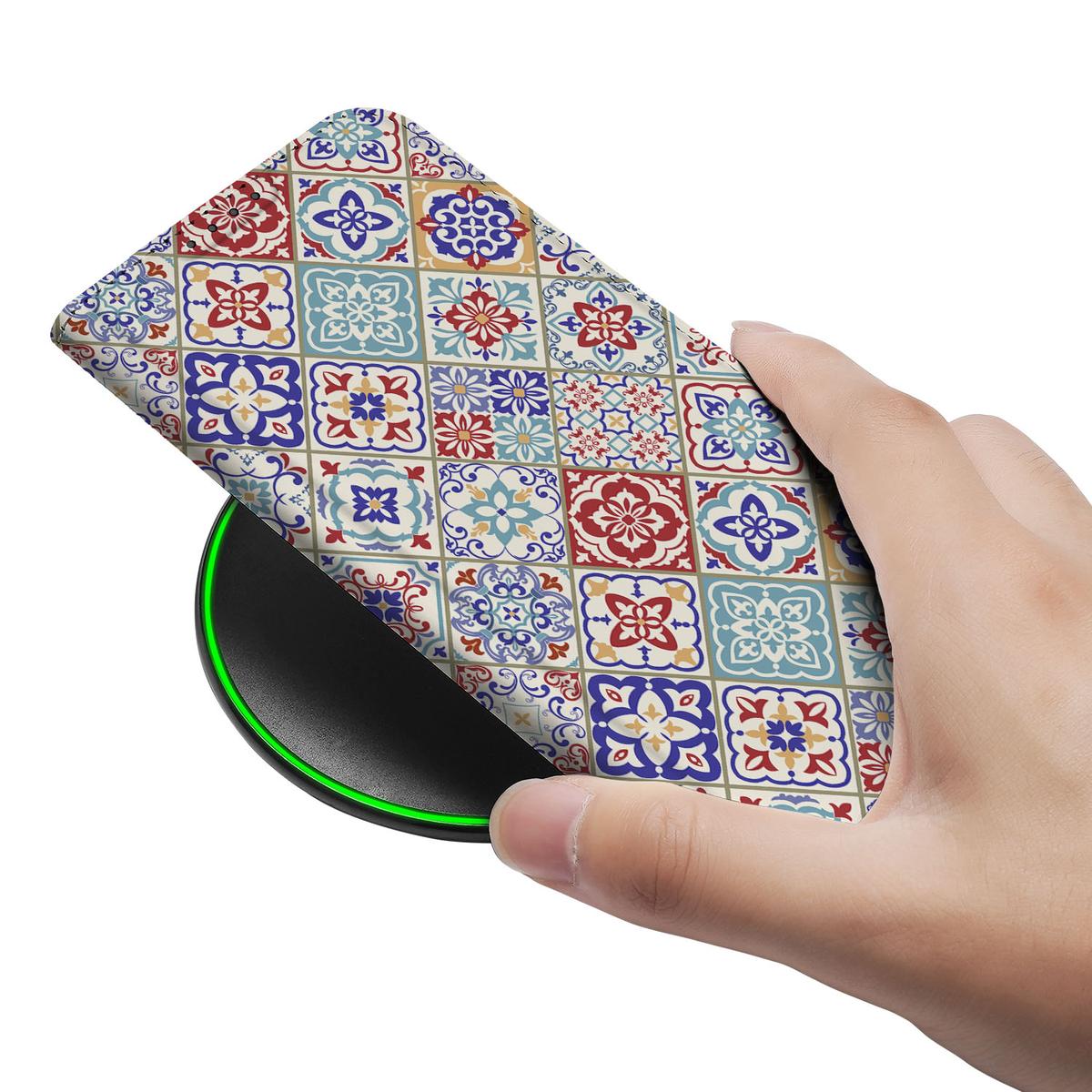 Apple iPhone 16e Standcase Tiles Color design hand vooraan