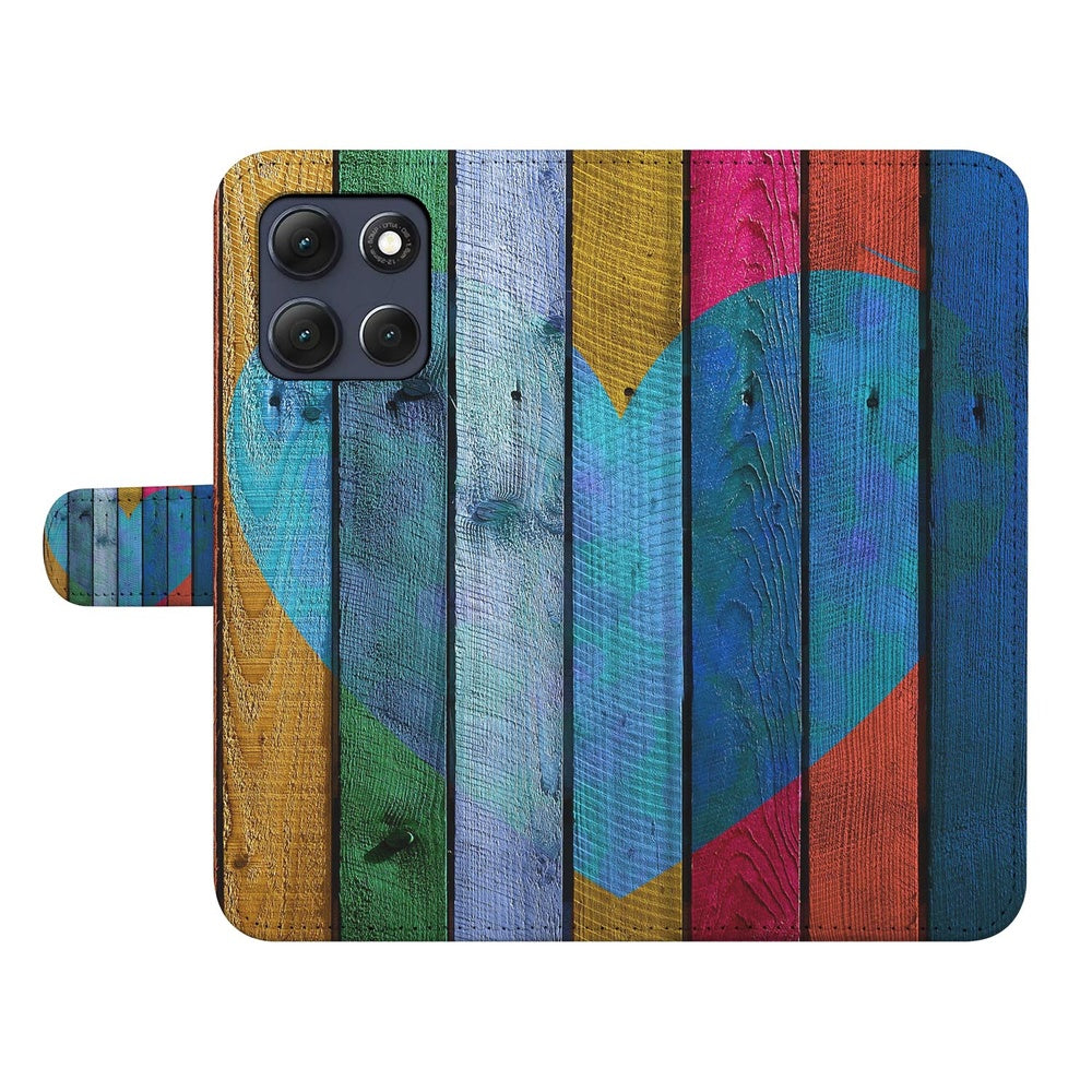 Motorola Moto G86 Book Case Hoesje Wood Heart voorkant met houtprint en hartaccent.