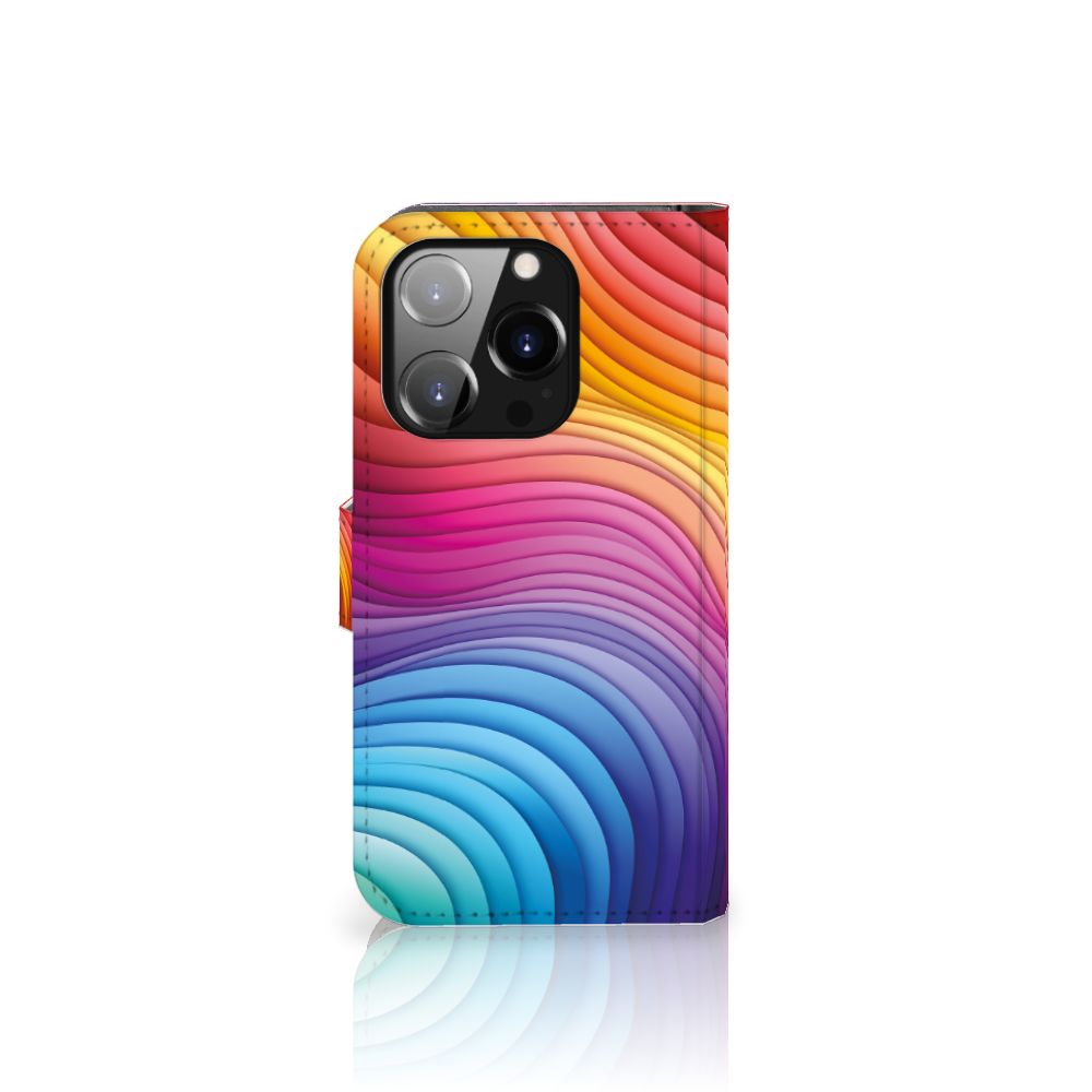 Book Case voor iPhone 14 Pro Regenboog met kleurrijk golfdesign 🌈