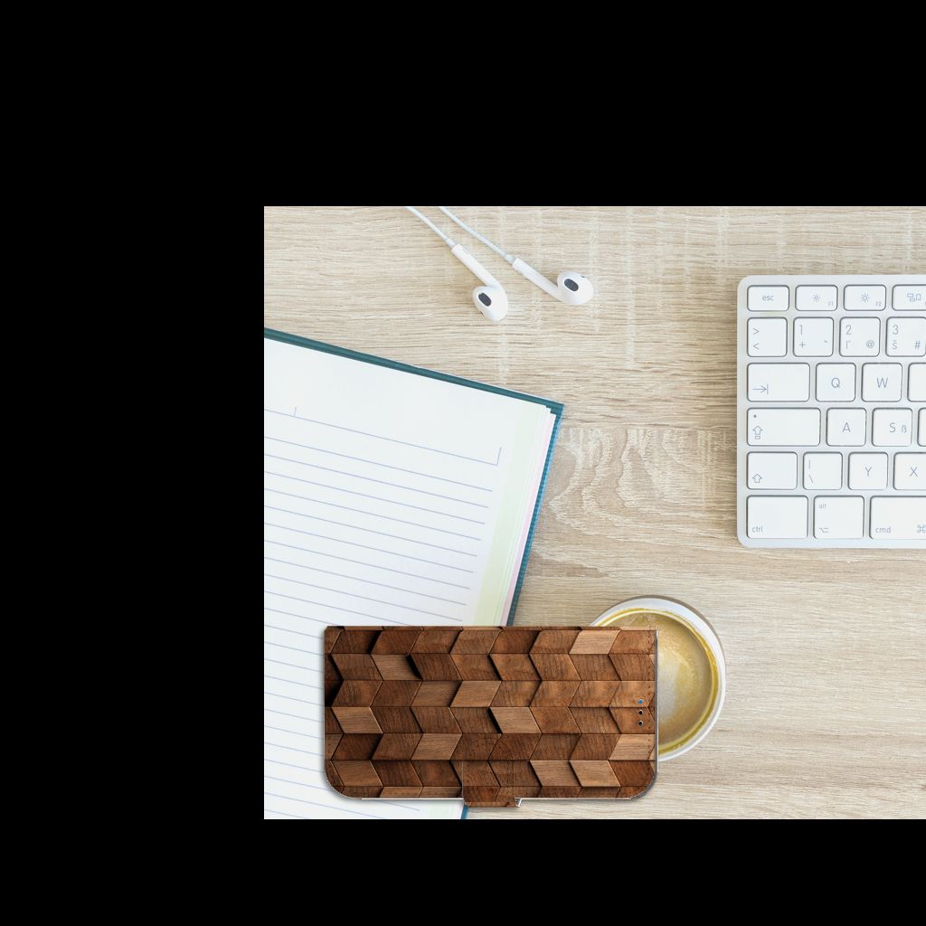 Book Style Case voor iPhone 14 Pro Max Wooden Cubes op een bureau met notitieboek en toetsenbord.