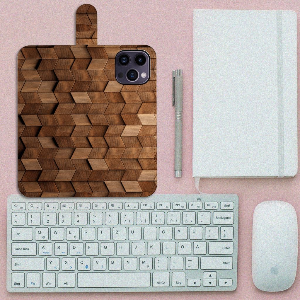Book Style Case voor iPhone 15 Pro Max Wooden Cubes met een uniek houten design op een bureau.