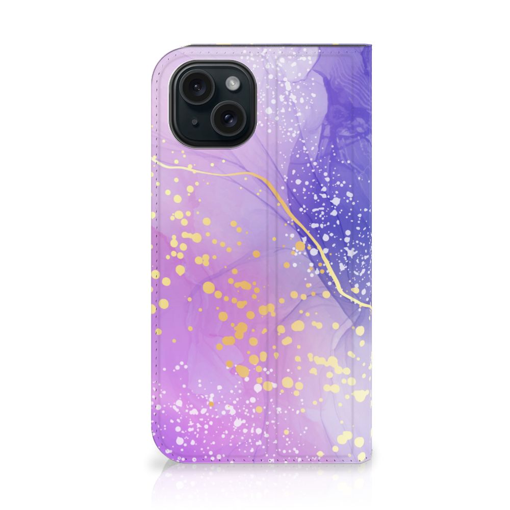 Bookcase voor iPhone 15 Watercolor Paars met prachtige paarse waterkleuren en gouden accenten.