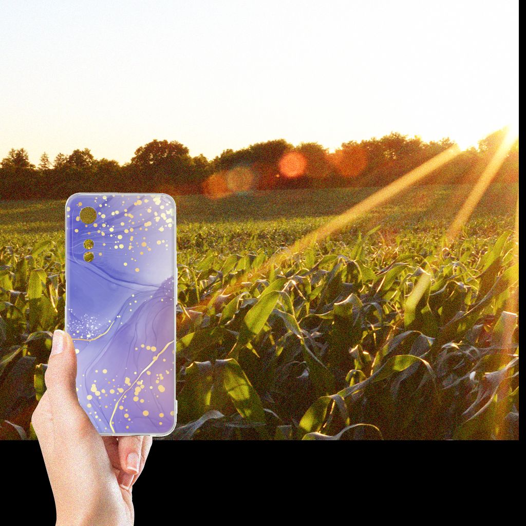 Case Anti-shock voor iPhone 13 Pro Max Paard met een levendig design in een zonovergoten landschap.