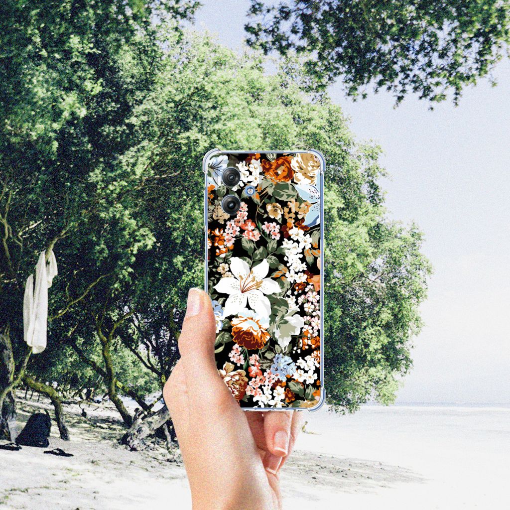Motorola Moto G54 Case voor Motorola Moto G54 Dark Flowers hand met bloemen design