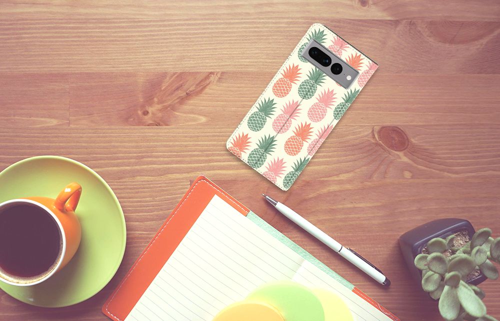 Google Pixel 7 Pro Flip Style Cover Ananas ananas design bovenaanzicht