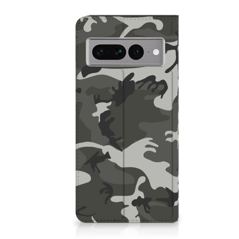 Google Pixel 7 Pro Hoesje met Magneet Army Light camouflage design voorkant