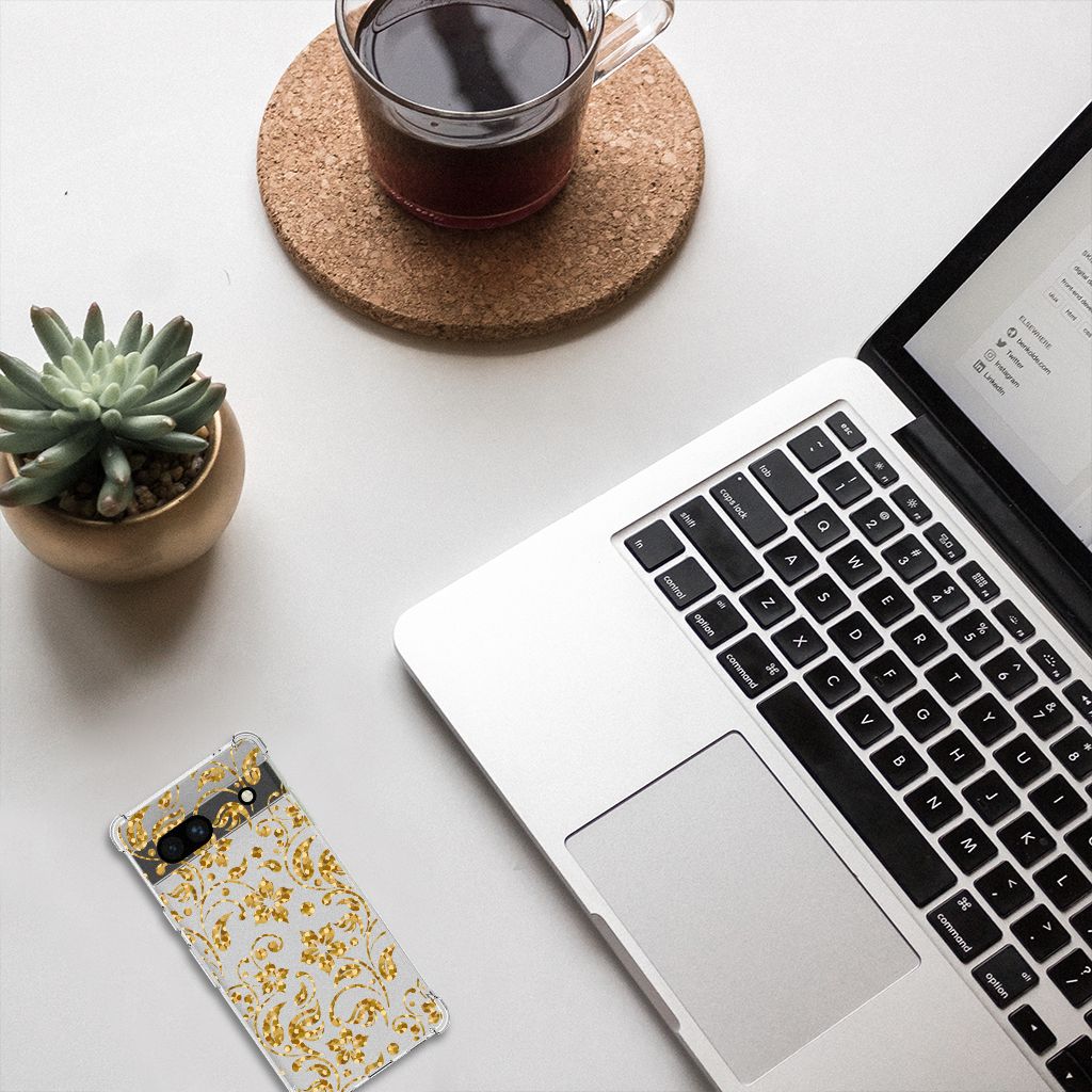 Google Pixel 7A Case Gouden Bloemen B2C Telecom