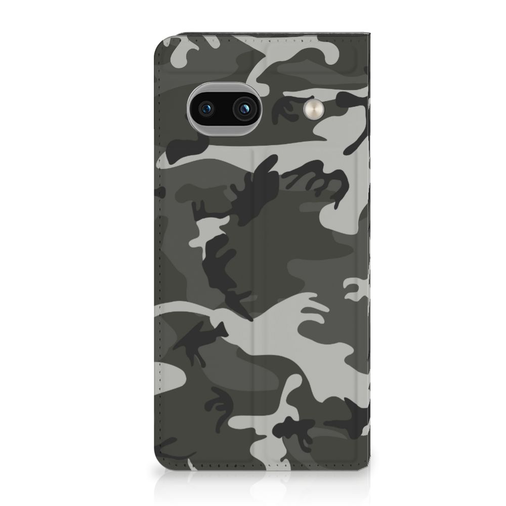 Google Pixel 7A Hoesje met Magneet Army Light telefoonhoesje camouflage ontwerp vooraanzicht