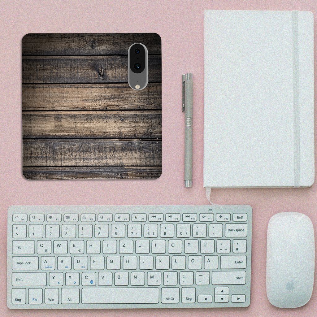 Google Pixel 8 Book Wallet Case Steigerhout steigerhout voorkant bureau toetsenbord notitieboek pen