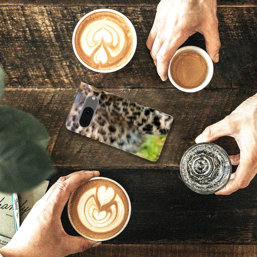 Google Pixel 8 Hoesje maken Baby Luipaard hoesje met baby luipaard print aanzicht