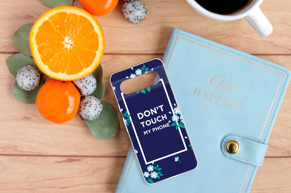Google Pixel 8 Silicone-hoesje Flowers Blue DTMP design bovenaanzicht