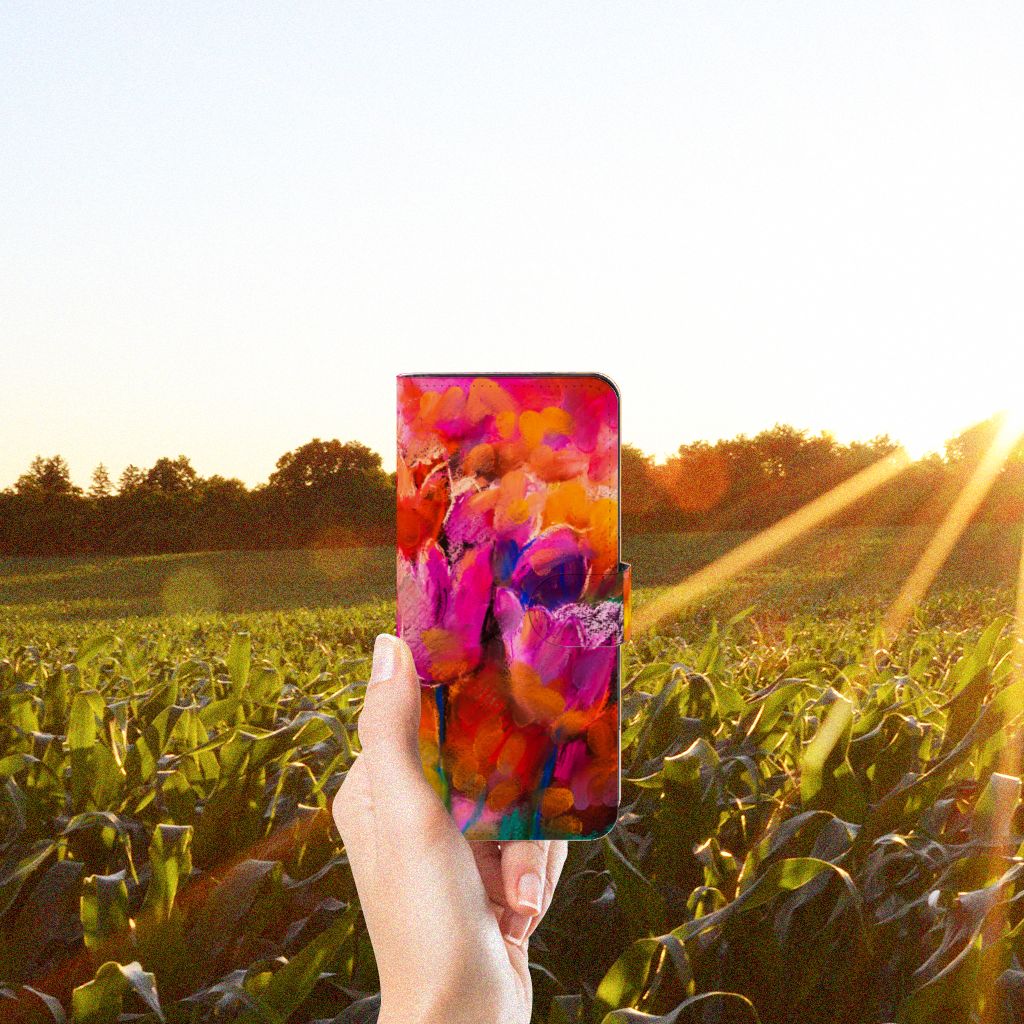 Hoesje OPPO Reno8 T 4G Tulips telefoonhoesje kleurrijk tulpen design hand aanzicht