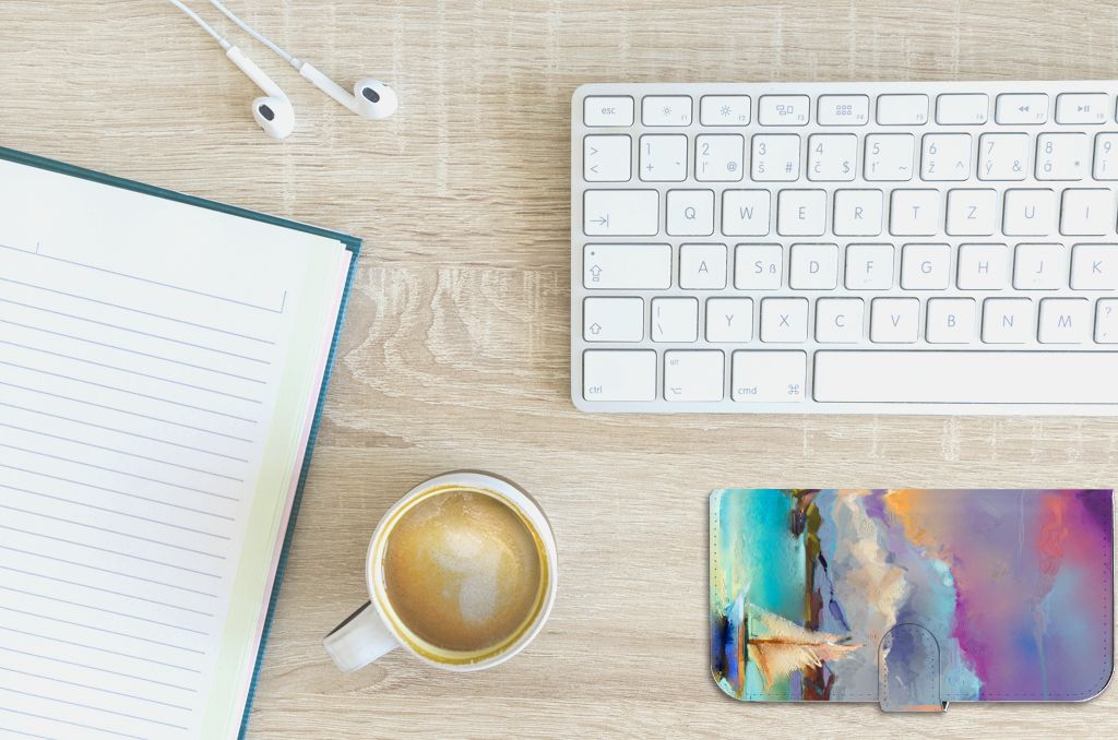 Hoesje iPhone 15 Plus Boat met abstract design en kleuren, perfect voor kunstliefhebbers 🎨