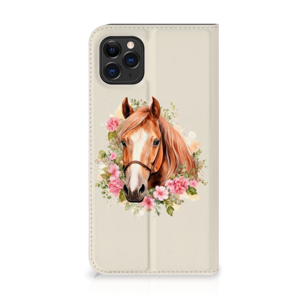 Hoesje maken voor Apple iPhone 11 Pro Max Paard met afbeelding van een mooi paard en bloemen.