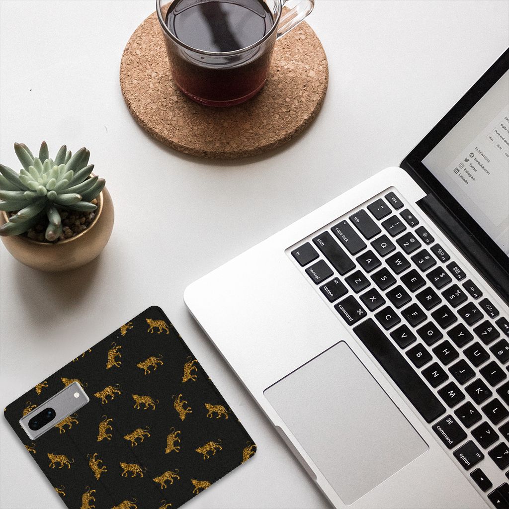 Google Pixel 7 hoesje maken voor Google Pixel 7 Leopards bovenaanzicht