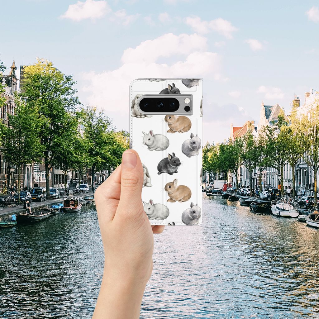 Google Pixel 8 Pro Hoesje maken voor Google Pixel 8 Pro Konijntjes handen aanzicht