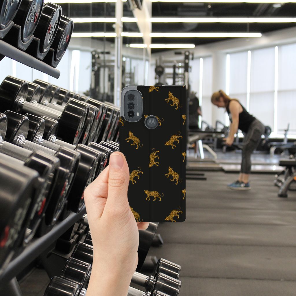 Motorola Moto E20 hoesje maken Leopards handshowing gym