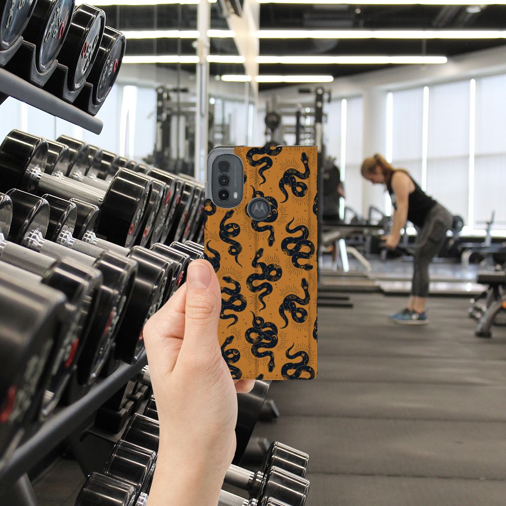 Motorola Moto E20 Hoesje maken Snakes design hand gym