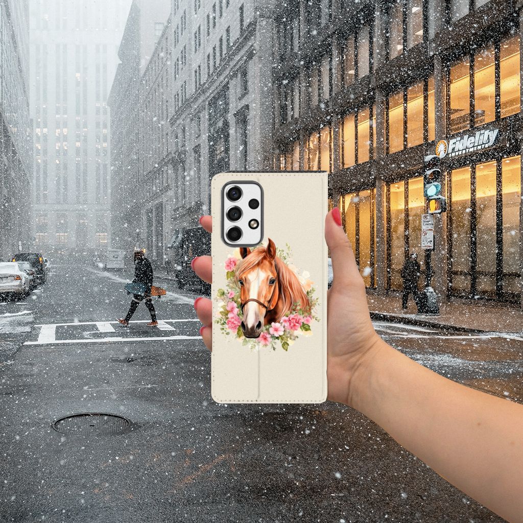Samsung Galaxy A53 Hoesje maken Paard hand straat sneeuw