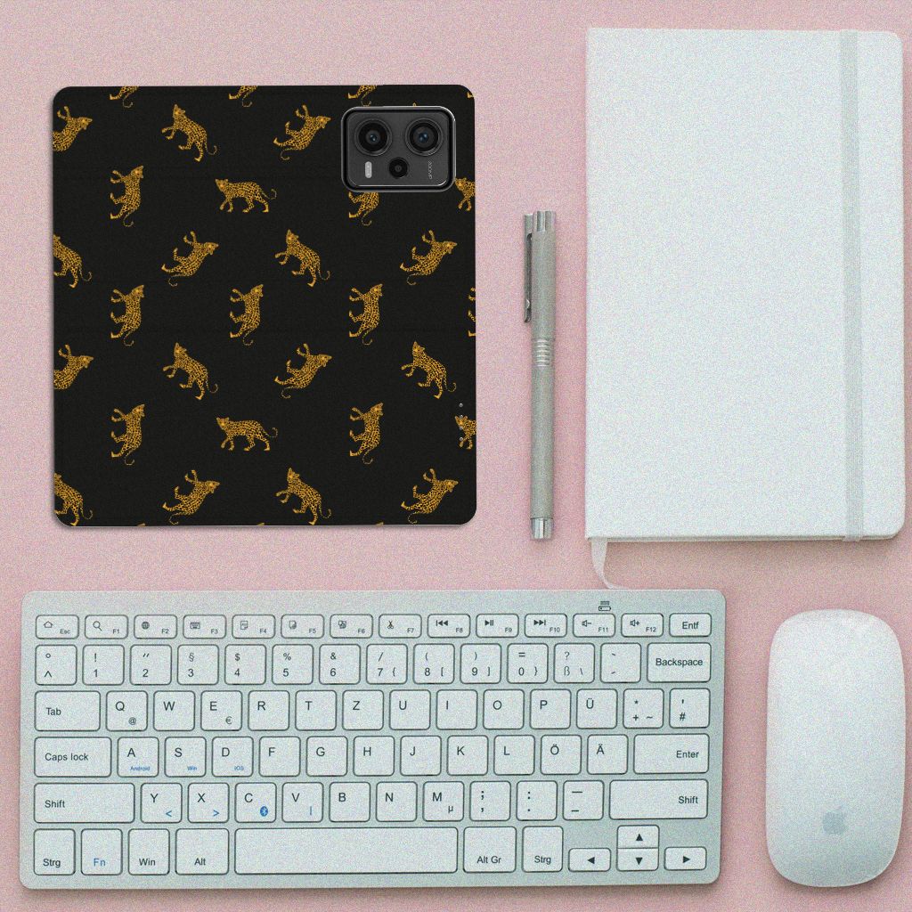 Hoesje maken voor Xiaomi Redmi Note 12 Pro Plus Leopards met een chic luipaardenprint en gebruiksvriendelijke features.