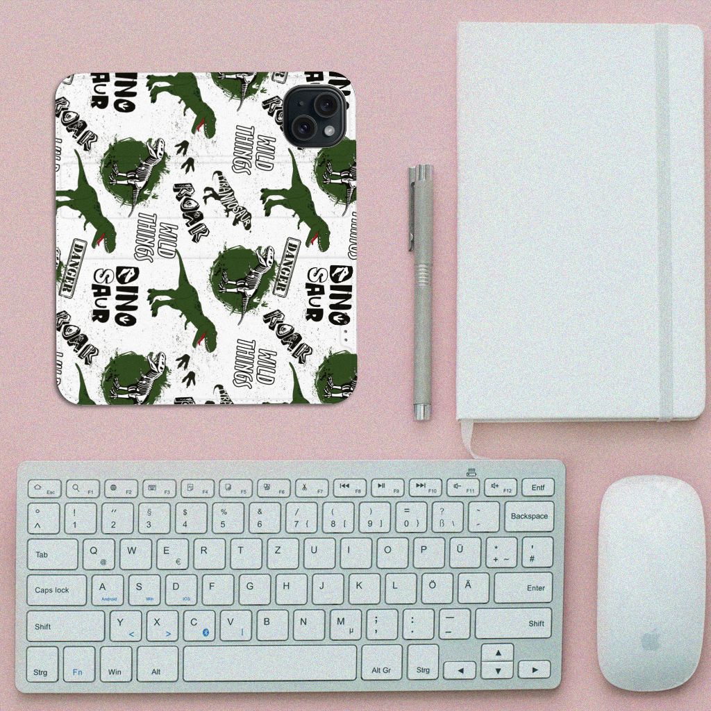 Hoesje maken voor iPhone 15 Dinosaurus met dino's en teksten, perfect voor fans van dinosaurussen!