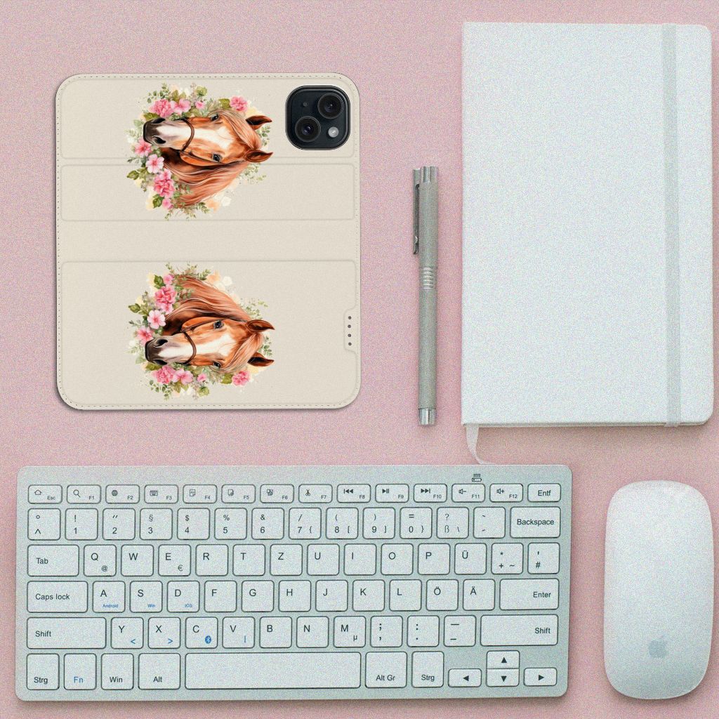 Hoesje maken voor iPhone 15 Paard met bloemen, stylish en geliefd ontwerp voor paardenliefhebbers.