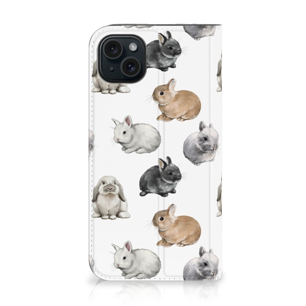 Hoesje maken voor iPhone 15 Plus Konijntjes met schattige konijnenillustraties 🐰.