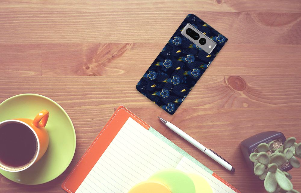 Google Pixel 7 Pro Hoesje met Magneet Voetbal bovenaanzicht