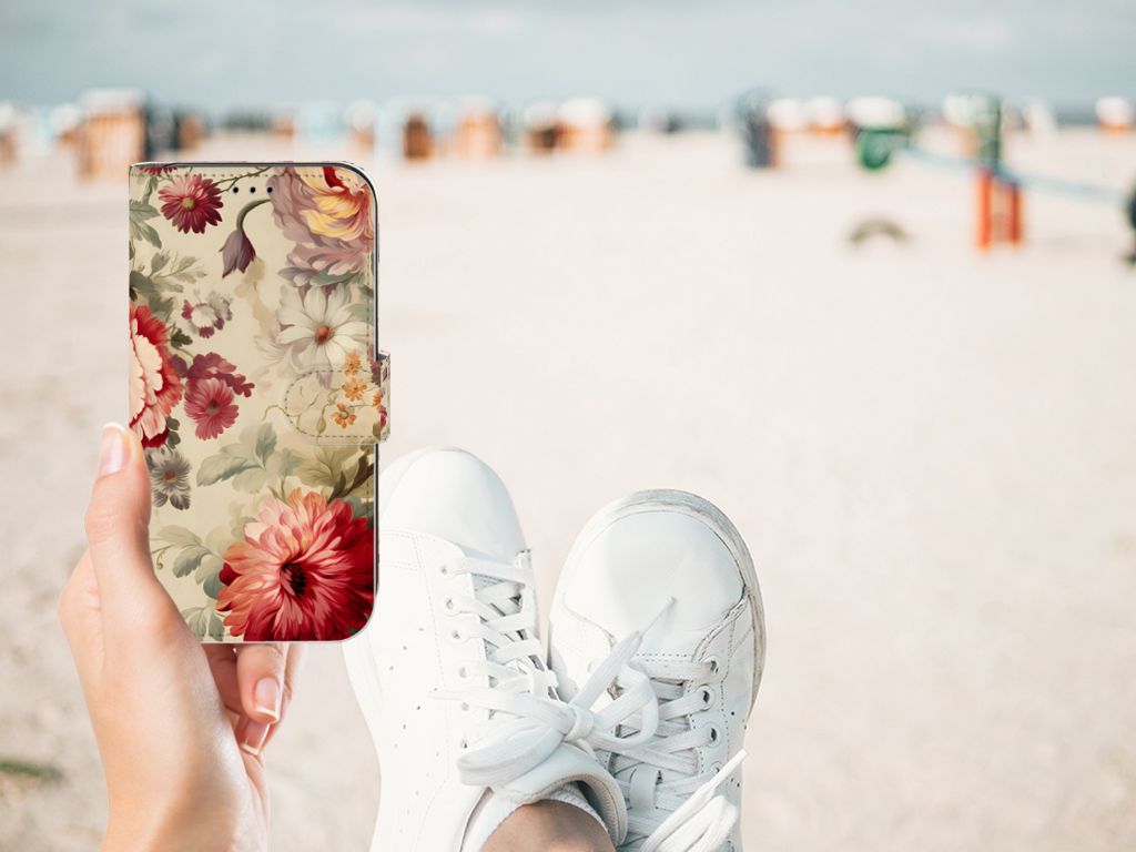 Hoesje voor Apple iPhone 11 Bloemen met romantische bloemenprint in hand op het strand 👡.