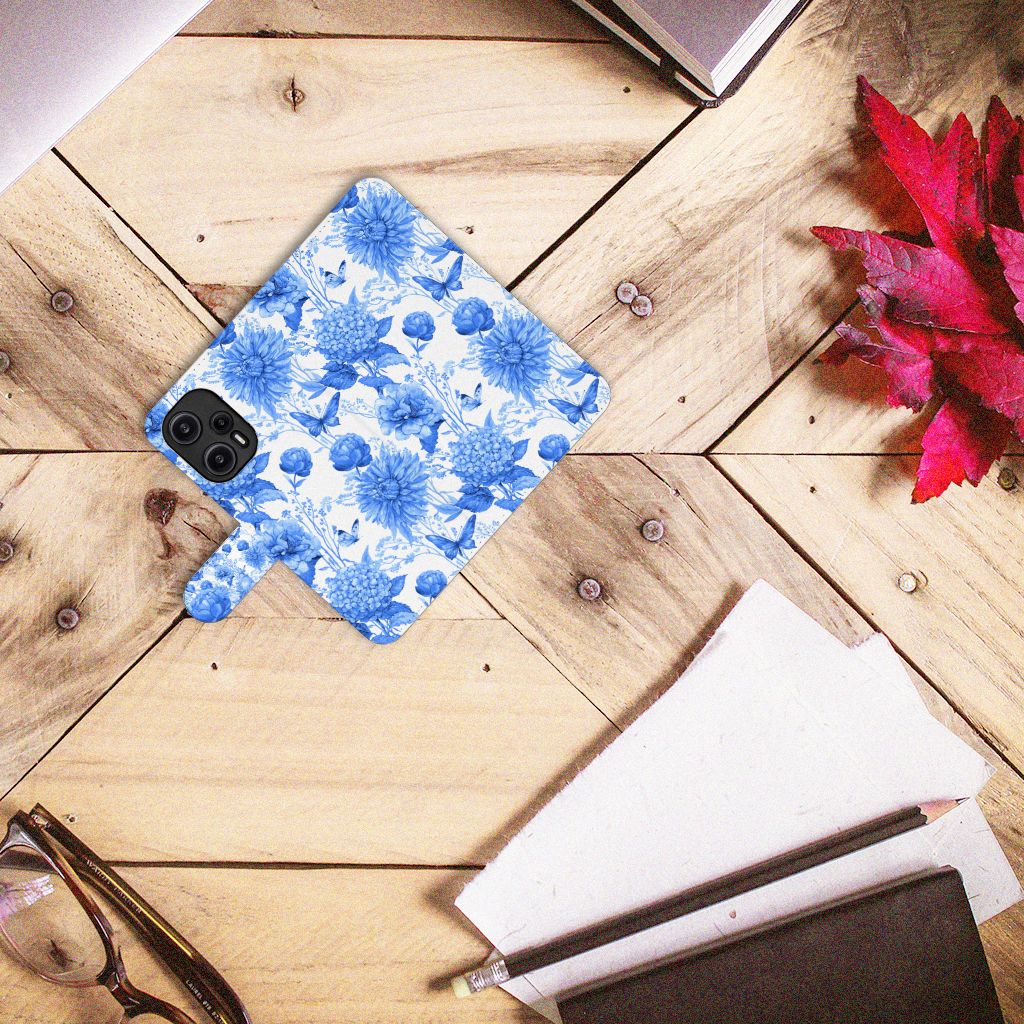 Xiaomi Poco F5 hoesje voor Xiaomi Poco F5 Flowers Blue design bovenaanzicht
