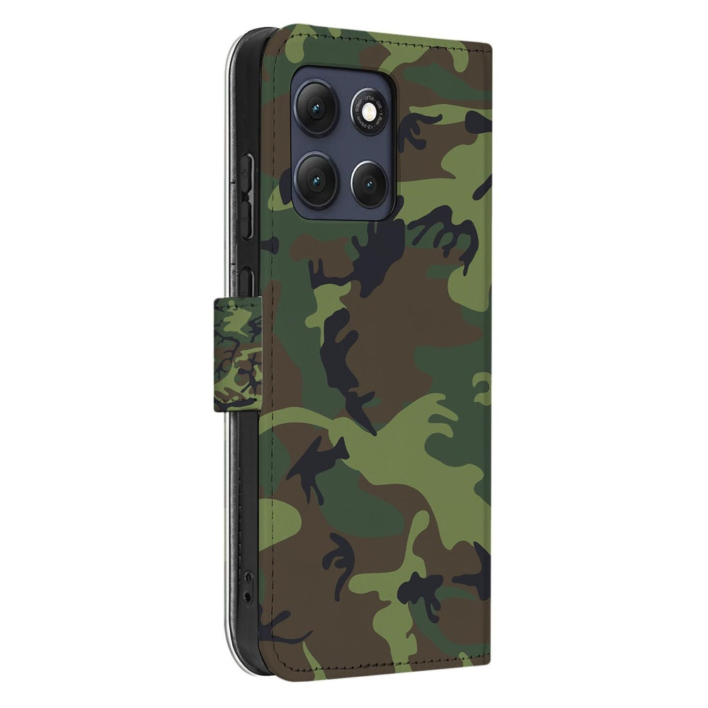 Motorola Moto G86 Portemonnee Hoesje Camouflage Leger Camouflage Design Schuin aanzicht.