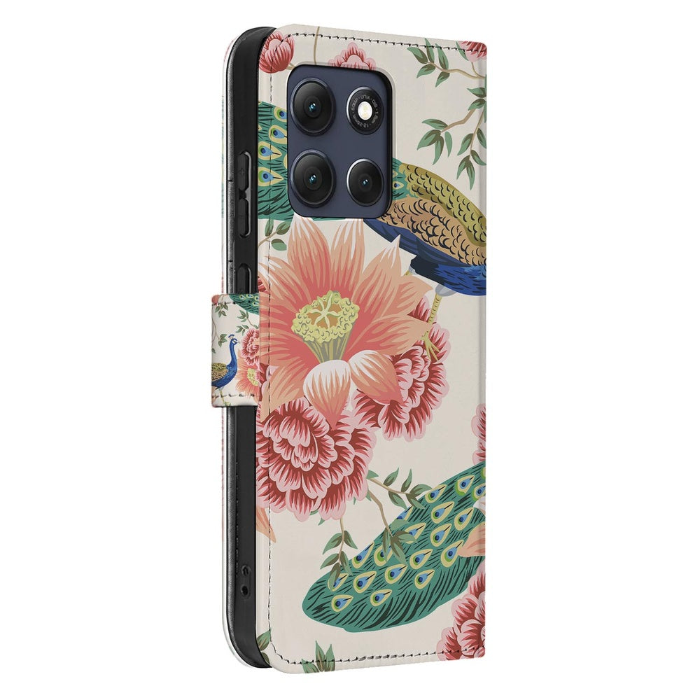 Motorola Moto G86 Portemonnee Hoesje Pink Peacock zijkant met bloemen en pauwenprint.