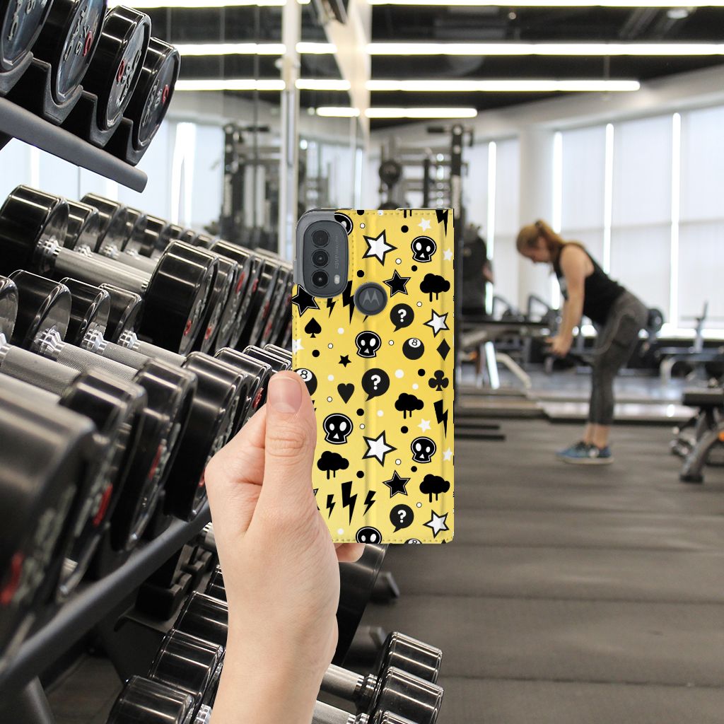 Mobiel BookCase Motorola Moto E20 Punk Geel telefoonhoesje design Punk Yellow aanzicht