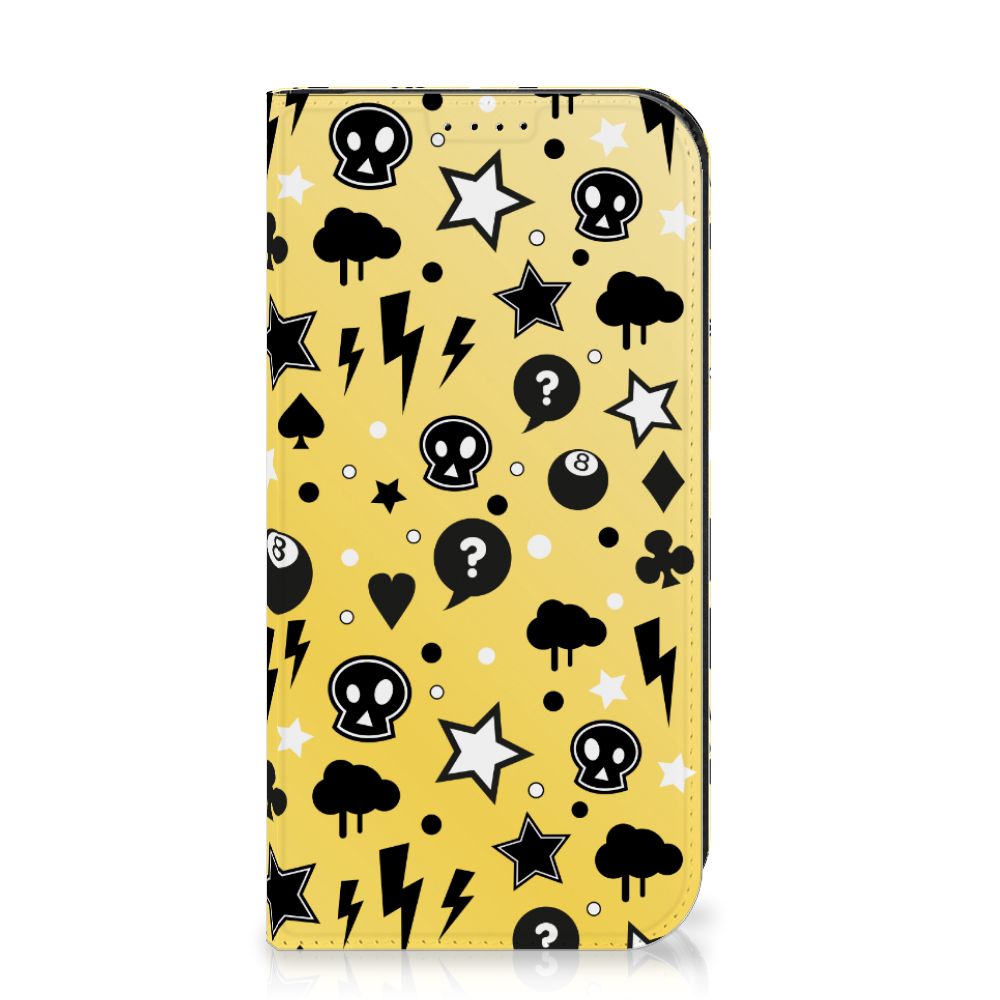 Mobiel BookCase iPhone 15 Pro Punk Geel met uniek design van zwarte symbolen op gele achtergrond.