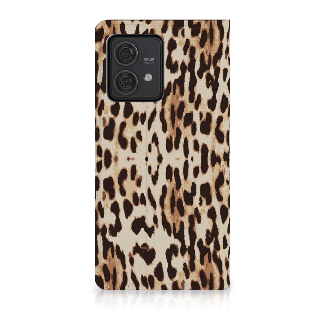 Motorola Edge 40 Neo Hoesje maken Leopard met luipaardprint voor bescherming en uitstraling 🐆