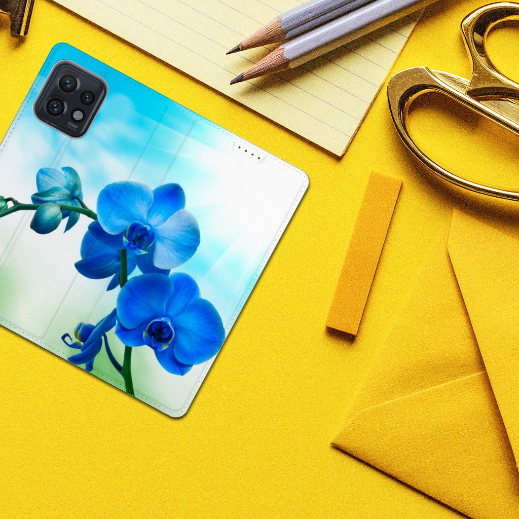 Motorola Edge 40 Pro Smart Cover Orchidee Blauw design hoesje orchidee aanzicht
