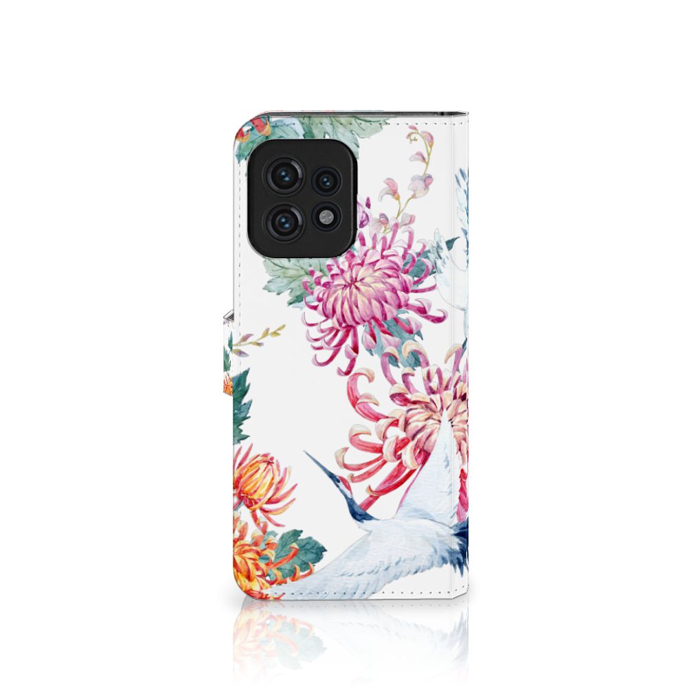 Motorola Edge 40 Pro Telefoonhoesje met Pasjes Bird Flowers design bloemen ooievaars aanzicht