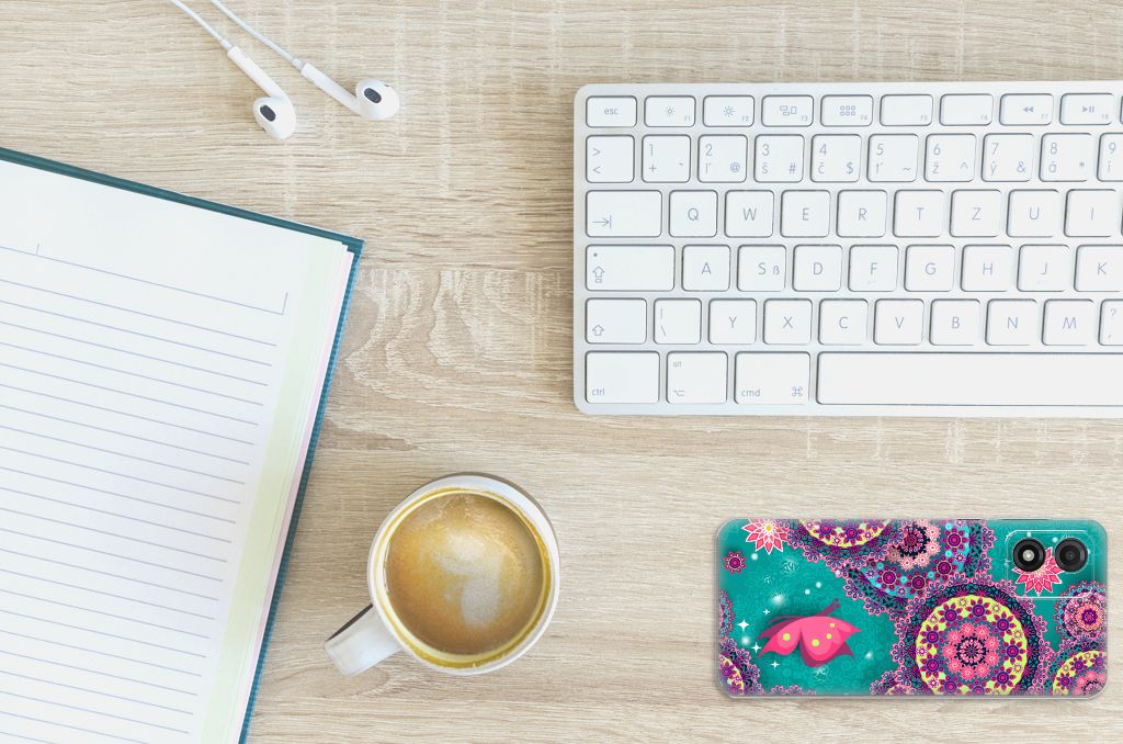 Motorola Moto E13 Hoesje maken Cirkels en Vlinders, kleurrijke bescherming met gebruiksgemak en uitstraling ☕️