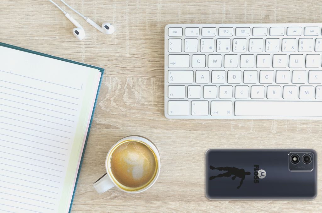 Motorola Moto E13 Telefoonhoesje met Naam Floss telefoonhoesje bovenaanzicht koffie bureau