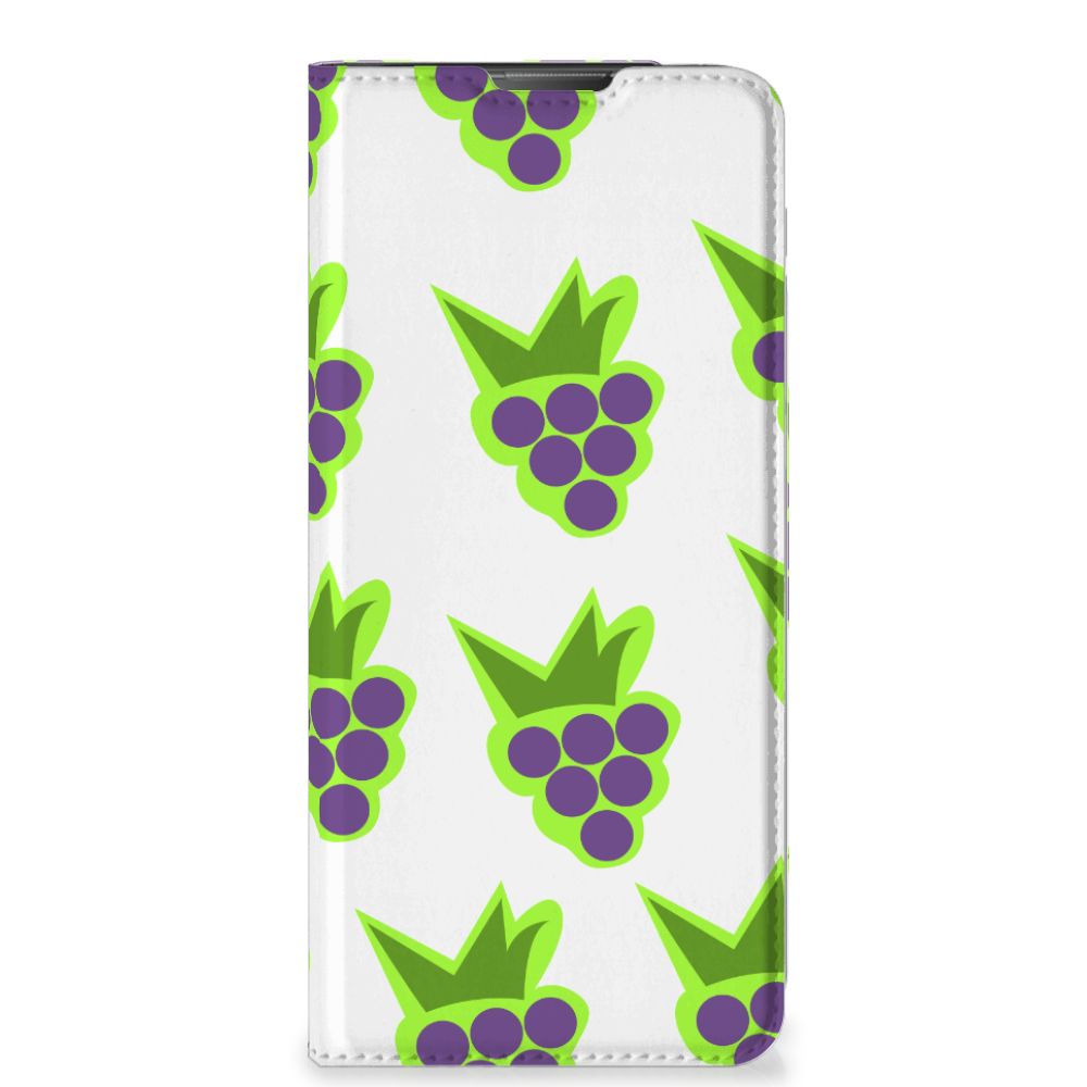 Motorola Moto E20 Flip Style Cover Druiven druiven patroon design hoesje voorkant