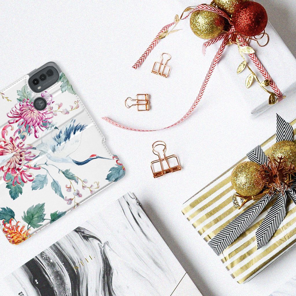 Motorola Moto E20 Hoesje maken Bird Flowers design bloemen ooievaar aanzicht